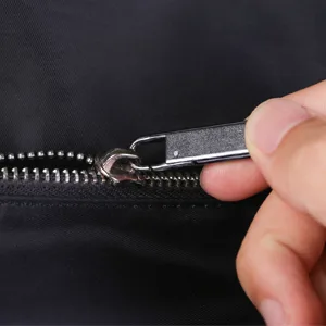 Zpsolution Zipper Pull Replacement Metal Zipper Handle Mend Fixer Zipper Tab Repair for Luggage Suitcases Bag Black - Easy to put on, easy fix to the problem