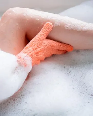 Cleanlogic Bath and Body Pumice Sponge Assorted Colors (Pack of 6) - Cleanlogic Bath and Beyond