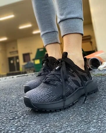 Shoes for Crews Evolution II Men's Slip Resistant Food Service Work Sneaker 9 Black - All Day Comfort