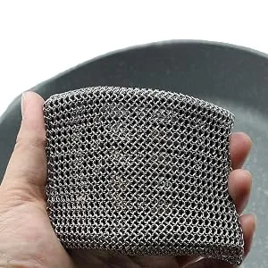 GALOFAY Chainmail Scrubber High Density Stainless Steel Ring Cast Iron Cleaner Packaged Silicone Rubber Lining Pad for Skillet Wok Pot Pan Black - rubber liner