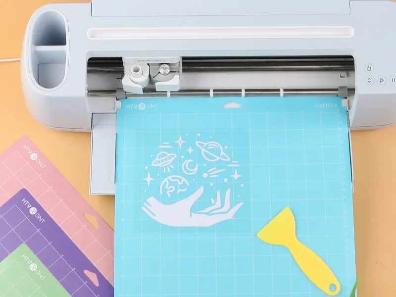 HTVRONT Cutting Mat for Cricut 5 Pack Cutting Mat 12x12 for Cricut Maker/Maker 3/Explore 3/Air/Air 2/One(StandardGrip LightGrip StrongGrip FabricGrip)Cutting Mat Replacement Accessories for Cricut Variety - 12x12 cutting mats