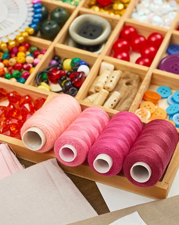 Blibly 72Pcs Bobbins Sewing Thread Kits 500 Yards Per Polyester Thread Spools with Needle Threader Scissors and Ruler Prewound Bobbin with Case for Hand & Sewing Machine 36 Colors - threads