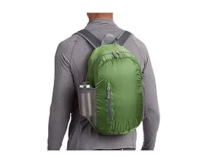 Amazon Basics Ultralight Portable Packable Day Pack 35l Navy Blue - product information 4