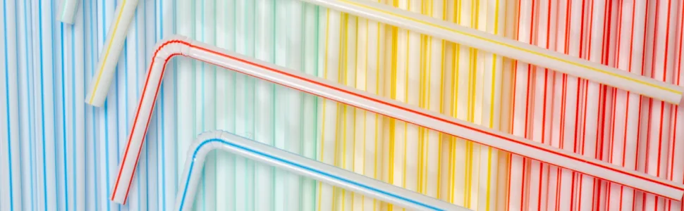 200 Bendable Disposable Drinking Straws - Flexible Straws - Bendy Straws Disposable - Plastic Straws Bendable - Classic Straws - Straws disposable- Straws Drinking Plastic Stripes - assorted color strow popotes desechables para bebidas daily living starws pajuelas guitarra bending