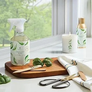 Thymes Hand Wash Fresh-Cut Basil - 9 Fl Oz  - Thymes