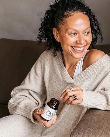 Bare Biology Mindful Omega 3 Fish Oil Capsules - Support for Brain Function and Eyes - Super Strength / Made from Sustainably Caught Fish (30 Capsules) - lifestyle