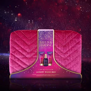 Baylis & Harding Midnight Fig & Pomegranate Deluxe Wash Bag Gift Set (Pack of 1) - Vegan Friendly - Lifestyle Image