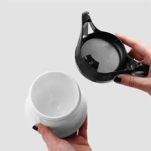KMINA - Sippy Cup for Adults Non Spill Base Two Handled Cup for Elderly Non Spill Base Cups for Elderly Two Handled Mug with Lid Hospital Cups for Disabled Drinking Cup with Spout - Sippy Cup Adults Non Spill Two Handled Elderly Mug Lid Hospital Disabled Drinking Spout Parkinsons