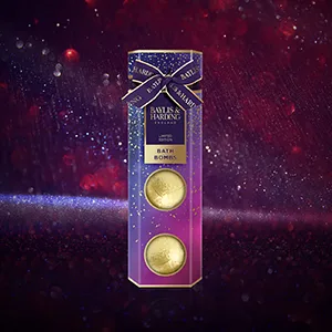 Baylis & Harding Midnight Fig & Pomegranate Luxury Bath Bomb Trio Gift Set (Pack of 1) - Vegan Friendly - Lifestyle Image