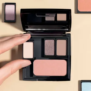 Artdeco Eyeshadows 0.03 ml - Artdeco beauty box, make-up suitable for every woman.