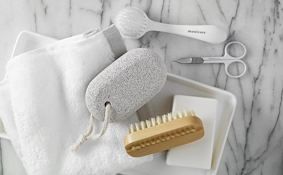 Manicare Mouse Pumice - BATHROOM