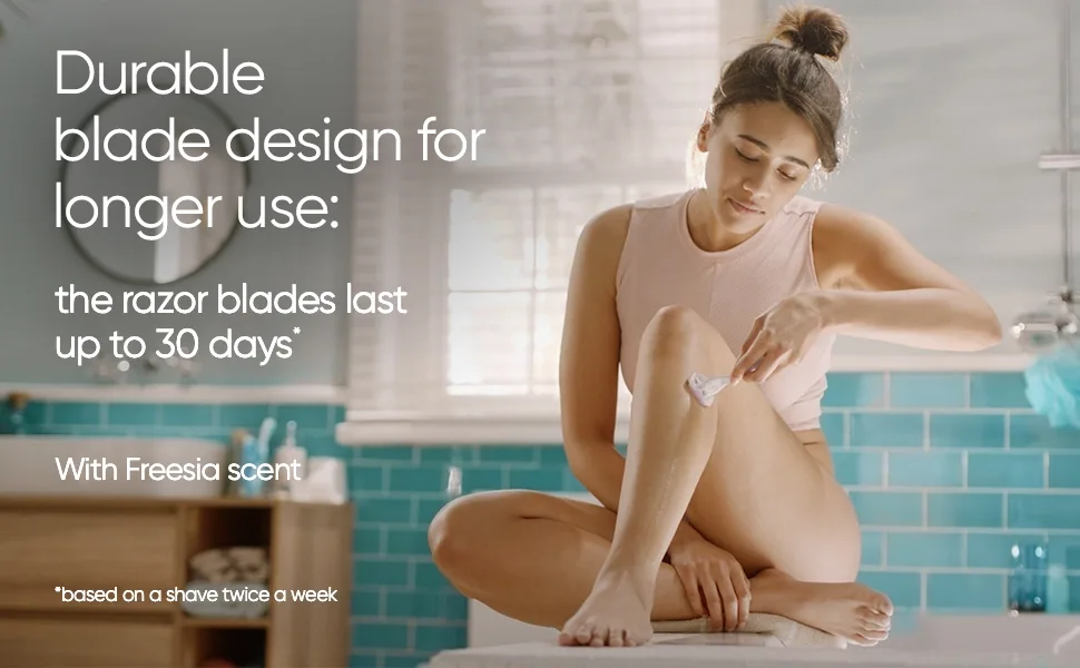 Gillette Venus Breeze Women's Razor Blade - 4 Refills - Venus Comfortglide Breeze Disposables