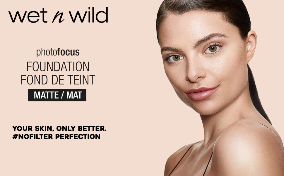 Wet 'n' Wild Photo Focus Foundation Matte High-coverage Foundation with Light-adjusting Complex for a White Cast-free Effect and a Camera-ready Makeup Matte Finish Vegan Soft Ivory One size - MATTE