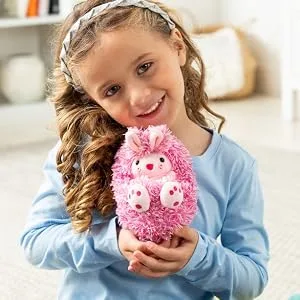 Curlimals Higgle The Hedgehog Interactive Hedgehog Soft Toy With Over 50 Sounds & Reactions Responds To Touch. 3yrs+ Higgle Hedgehog - gr8 for kids