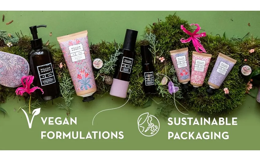 William Morris At Home Forest Bathing Moisturising Bath Foam Spa | Enriched with Vitamins A and E | Cruelty Free and Vegan Friendly | 300ml - William Morris At Home Forest Bathing Large Purple Cosmetic Wash Bag