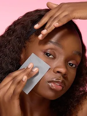 Brushworks Charcoal Blotting Papers - Model using Charcoal Blotting Papers