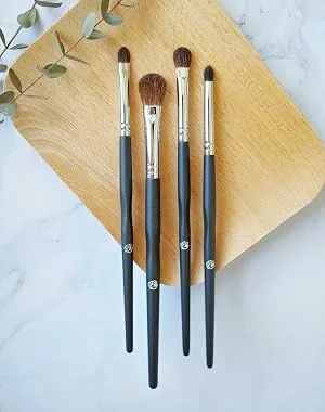 ENERGY Precision Dome Concealer Brush Makeup Brush for under Eye - M123 5.1g black - product information 1