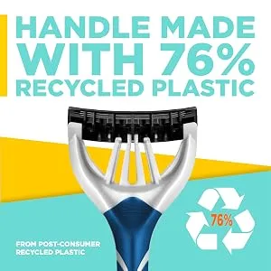 WILKINSON SWORD - Xtreme 3 For Men | Ultimate Comfort | 4 x Disposable Razors 4 Count (Pack of 1) - Sustainable and recyclable plastic
