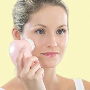 Magnitone London First Step Compact Cleansing Brush Pink - product information 2