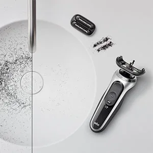 Braun EasyClick Stubble Beard Trimmer Attachment For New Generation Series 5 6 and 7 Electric Shaver With Four Different Stubble Lengths Black - Significantly reduced mess