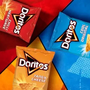 Doritos Triple Cheese Pizza 180g - doritos sharing