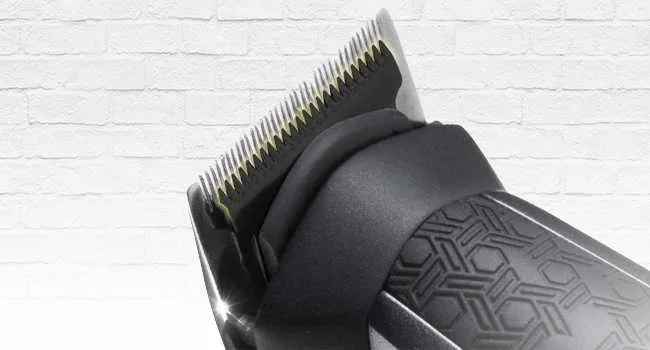BaByliss MEN 11 in 1 Carbon Titanium Face and Body Multi Grooming Kit with Nose Trimmer and Foil Shaver Attachments - carbon