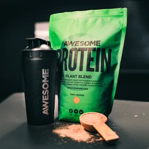 Chocolate Nut Awesome Protein Powder by Ben Coomber | 1kg Vegan Organic Flavoured Protein | 33 Servings Low-Calorie Plant-Based Chocolate Nut Protein Powder - Protein, protein shaker and scoop