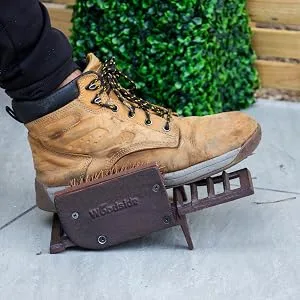 Woodside Cast Iron 3 in 1 Boot Brush Jack & Scraper Outdoor Shoe Mud Cleaner - W486
