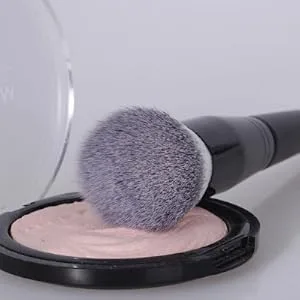 Makeup Brush Foundation Brush Kabuki Flat Top Face Brushes for Liquid Cream or Flawless Powder Buffing Stippling Concealer Flattop Foundation Brush - Using Tips
