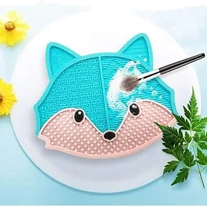 Silicone Brush Cleaner Make Up Brushes Cleaning Pad Style : Fox | Colour : Yellow  - green