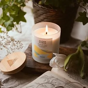 Summer Holiday - Organic & Vegan Luxury Scented Candles. Hand Poured in Loch Lomond Scotland (+7 Scent Options) - product information 4