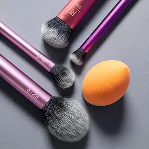 Real Techniques  Miracle Complexion Sponges MakeUp - 2 Sponges - Real Techniques