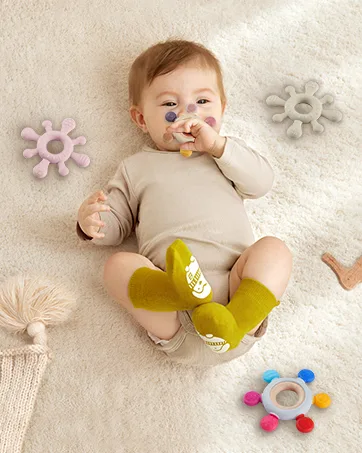 akolik Teething Toys for Baby Baby teether Silicone Teething for Babies 0-6 6-12 Months BPA-Free with Wooden Ring Silicone Chewable Teether (Rudder D) - product information 4