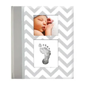 Pearhead Spanish Language Version Chevron Keepsake Baby Memory Book in Spanish with Clean Touch Ink Pad DIY Newborn Handprint or Footprint Kit Grey Spanish - Grey Chevron Book - baby book