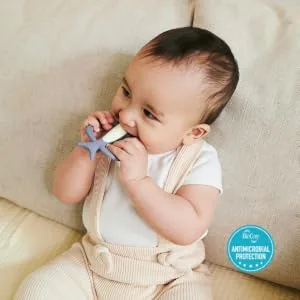 Matchstick Monkey Antimicrobial Silicone Teether & Gel Applicator Easy To Grip BPA Free 3 Months Old+ 11 cm Shreddy Shark Shreddy Shark 3 Months Old+ 1 Animal Teether - product information 5