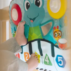 Baby Einstein Ocean Explorers Neptune's Kick & Explore Musical Kick Pad & Crib Toy for Ages 0 Months and up - Neptune