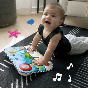 Baby Einstein Ocean Explorers Neptune's Kick & Explore Musical Kick Pad & Crib Toy for Ages 0 Months and up - Neptune