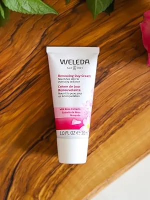 Weleda Renewing Day Cream Wild Rose Extracts Normal to Dry Skin 1.0 fl oz (30 ml) - weleda