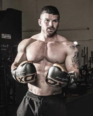 RDX Boxing Pads Curved Focus Mitts, Maya Hide Leather Kara Hook and jab Training Pads, Adjustable Strap Ventilated, MMA Muay Thai Kickboxing Coaching Martial Arts Punching Hand Target Strike Shield - Tom Coleman